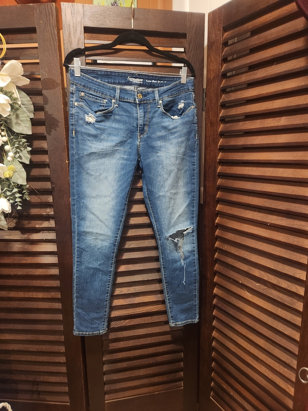 Signature by Levi Strauss Distressed Blue Skinny Jeans